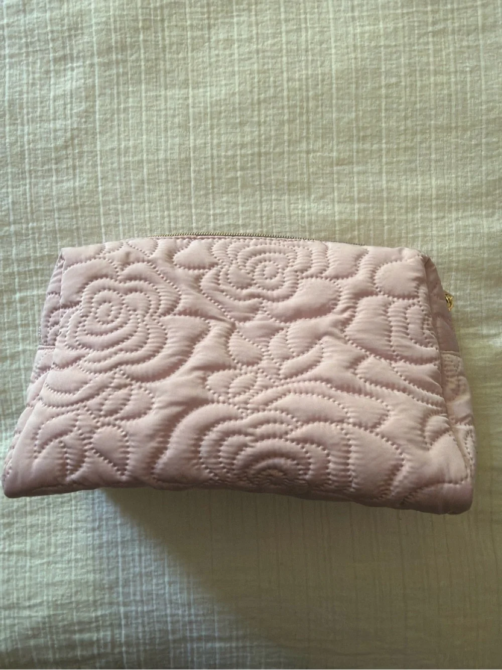Quilted Floral Cosmetic Pouch - Light Pink